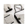 2023 Autumn/Winter Returnism Autumn Chanel-style woolen coat, women's heavy industry long-sleeved retro V-neck tweed top Application Scenario